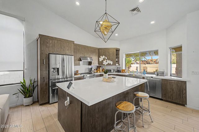 9623 S MAPLE Avenue, Tempe, AZ 85284