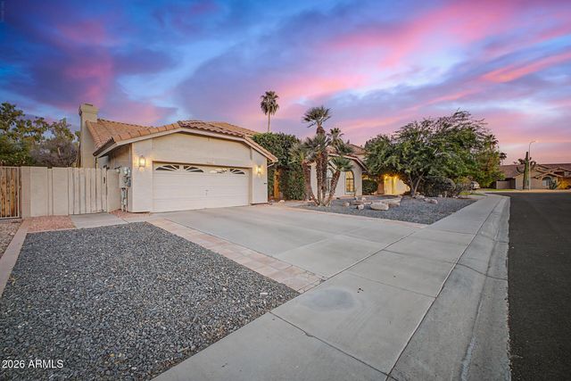 9623 S MAPLE Avenue, Tempe, AZ 85284
