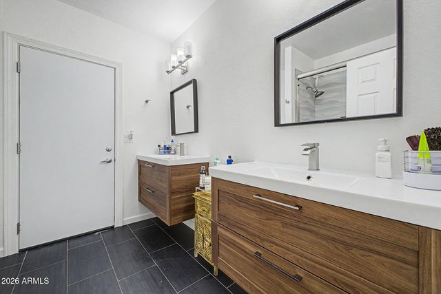 9623 S MAPLE Avenue, Tempe, AZ 85284