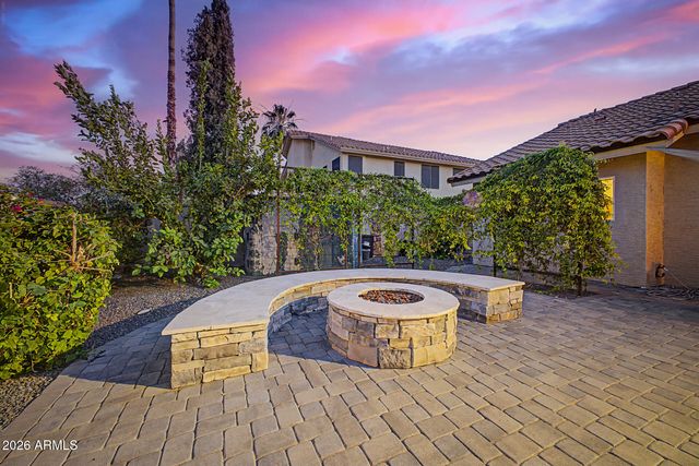 9623 S MAPLE Avenue, Tempe, AZ 85284