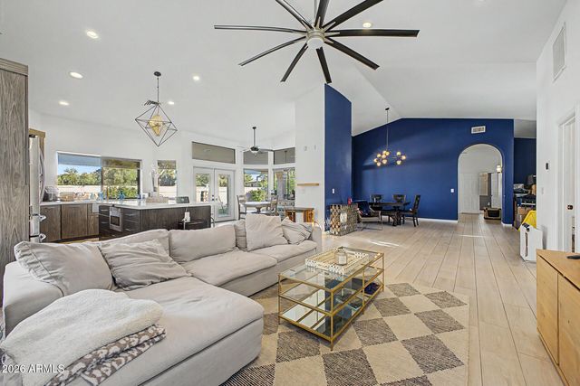 9623 S MAPLE Avenue, Tempe, AZ 85284