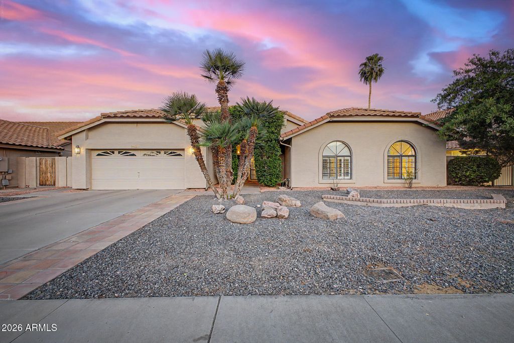 9623 S MAPLE Avenue, Tempe, AZ 85284