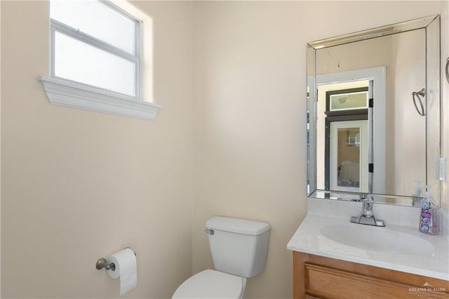 611 Dalobo Boulevard, Edinburg, TX 78541