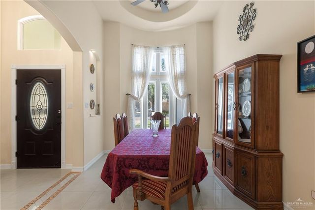 611 Dalobo Boulevard, Edinburg, TX 78541