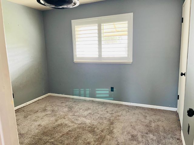 1740 Darby Ln, Ceres, CA 95307