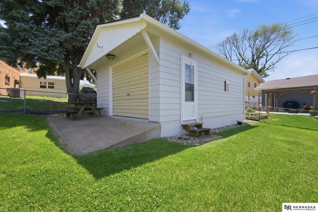 7212 S 41 Avenue, Bellevue, NE 68147