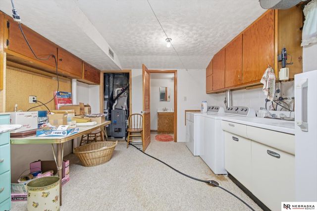 7212 S 41 Avenue, Bellevue, NE 68147