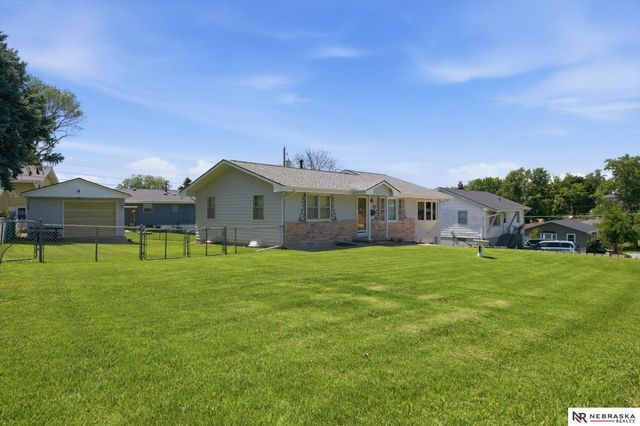 7212 S 41 Avenue, Bellevue, NE 68147