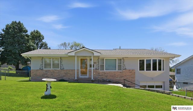 7212 S 41 Avenue, Bellevue, NE 68147