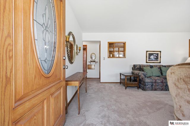 7212 S 41 Avenue, Bellevue, NE 68147