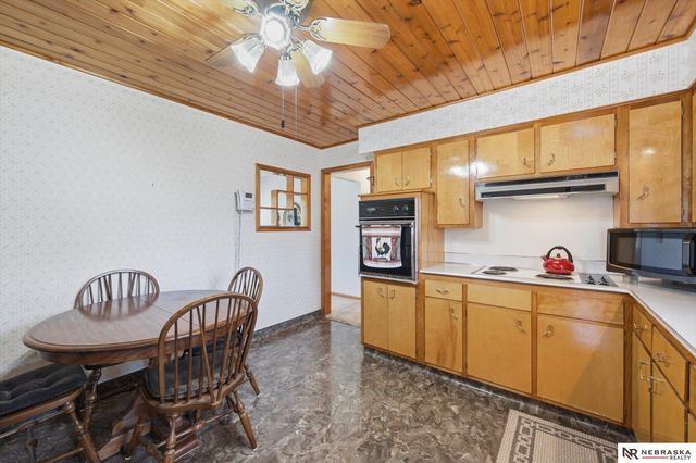 7212 S 41 Avenue, Bellevue, NE 68147