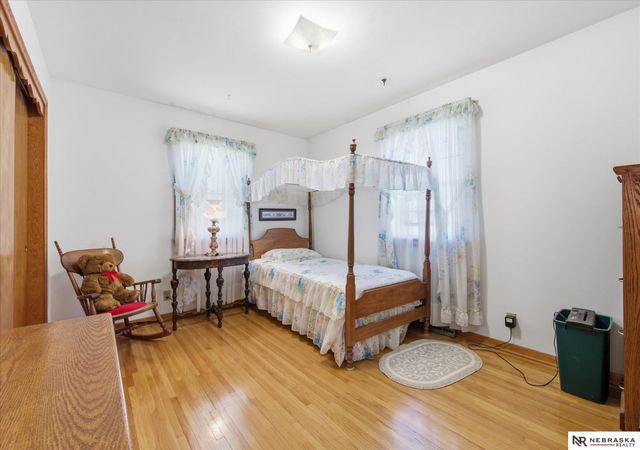 7212 S 41 Avenue, Bellevue, NE 68147