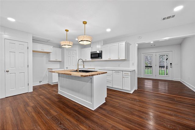 19962 Groth Road, Springdale, AR 72764