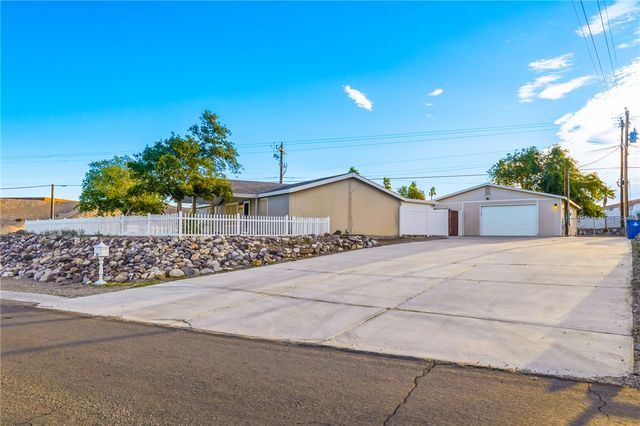 1996 Ramar Road, Bullhead City, AZ 86442