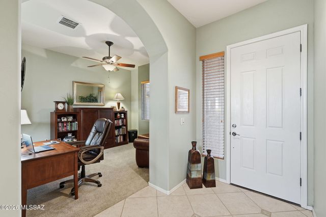 1962 W Acacia Bluffs Drive, Green Valley, AZ 85622