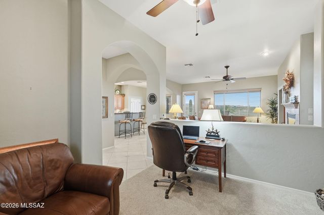 1962 W Acacia Bluffs Drive, Green Valley, AZ 85622