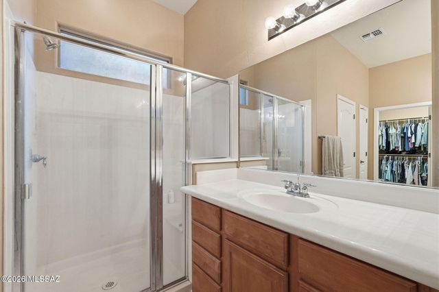 1962 W Acacia Bluffs Drive, Green Valley, AZ 85622