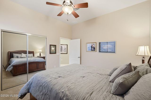 1962 W Acacia Bluffs Drive, Green Valley, AZ 85622