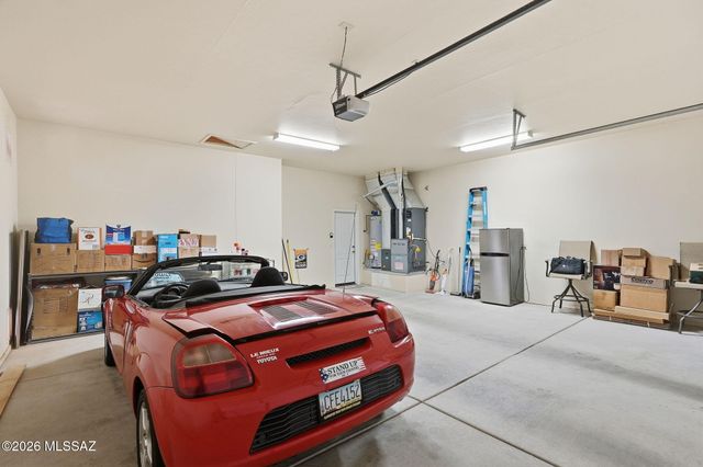 1962 W Acacia Bluffs Drive, Green Valley, AZ 85622