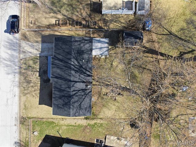 12 Saint Catherine Drive, St Peters, MO 63376