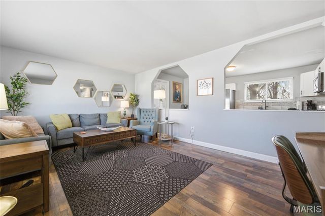 12 Saint Catherine Drive, St Peters, MO 63376