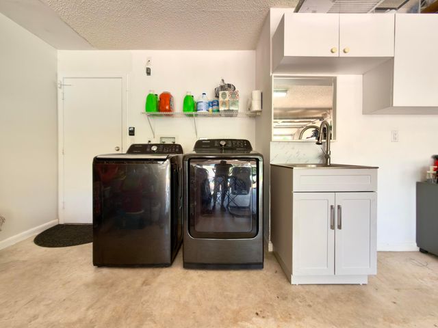 10189 Balsa Way, Palm Beach Gardens, FL 33410