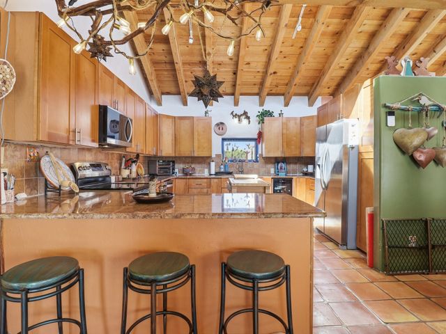 16 Jornada Place, Santa Fe, NM 87508