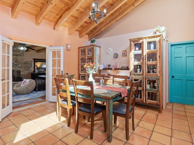 16 Jornada Place, Santa Fe, NM 87508