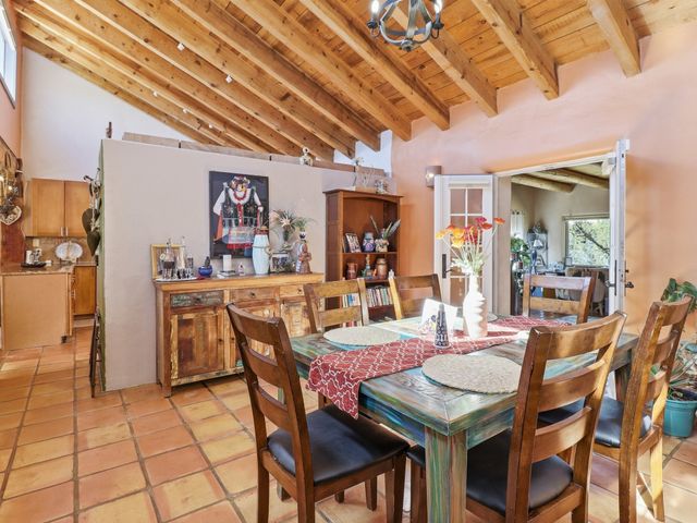 16 Jornada Place, Santa Fe, NM 87508