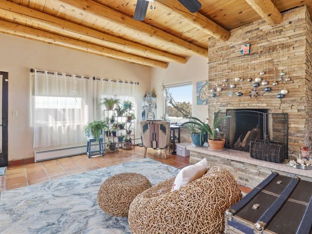 16 Jornada Place, Santa Fe, NM 87508