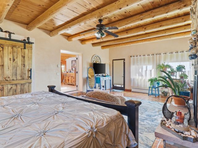 16 Jornada Place, Santa Fe, NM 87508