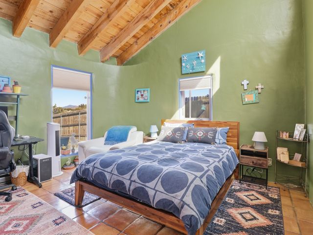 16 Jornada Place, Santa Fe, NM 87508