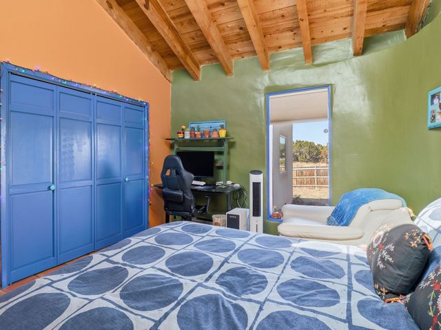 16 Jornada Place, Santa Fe, NM 87508