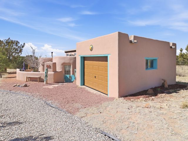 16 Jornada Place, Santa Fe, NM 87508