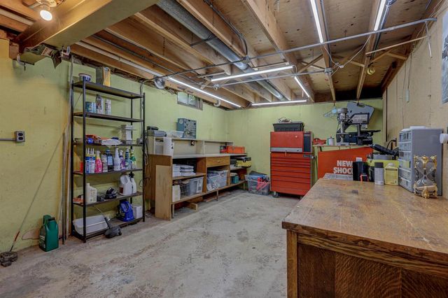 3149 N DURKEE STREET, Appleton, WI 54911