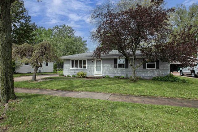 3149 N DURKEE STREET, Appleton, WI 54911