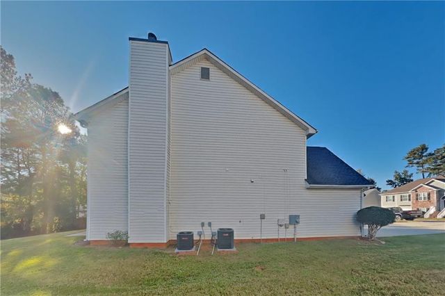 5050 Roxton Lane, Douglasville, GA 30135