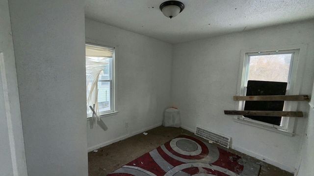 12140 Wayburn Street, Detroit, MI 48224