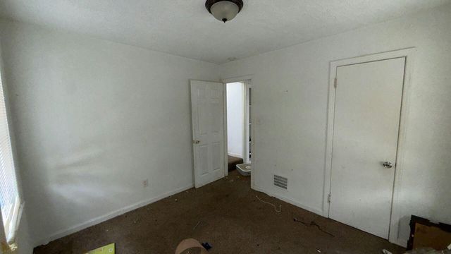 12140 Wayburn Street, Detroit, MI 48224