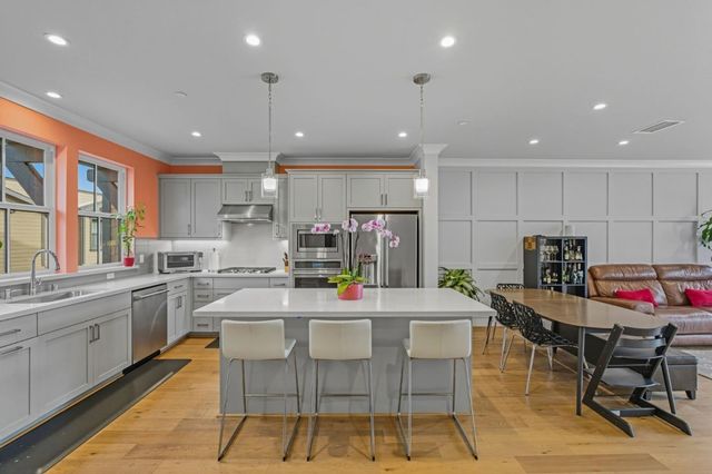 347 N Rengstorff Avenue, Mountain View, CA 94043