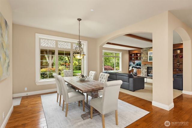 8407 255th Avenue NE, Redmond, WA 98053
