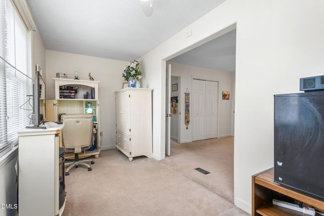 610 Larry Avenue, Graham, NC 27253