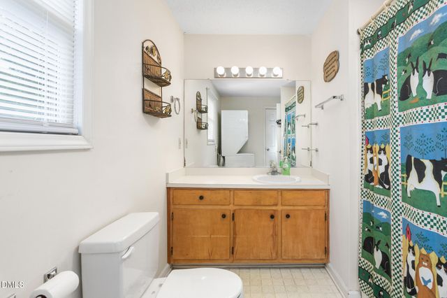610 Larry Avenue, Graham, NC 27253