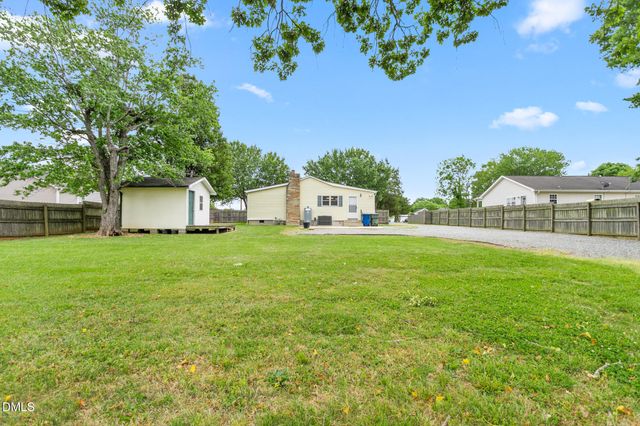 610 Larry Avenue, Graham, NC 27253