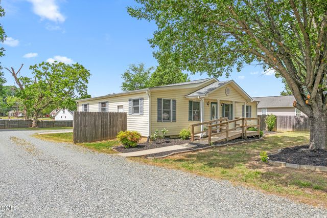 610 Larry Avenue, Graham, NC 27253