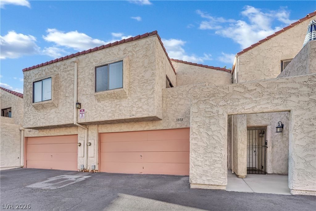 3373 Milenko Drive, Las Vegas, NV 89121 — photo 2