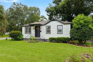 2402 Texas Avenue, Savannah, GA 31404