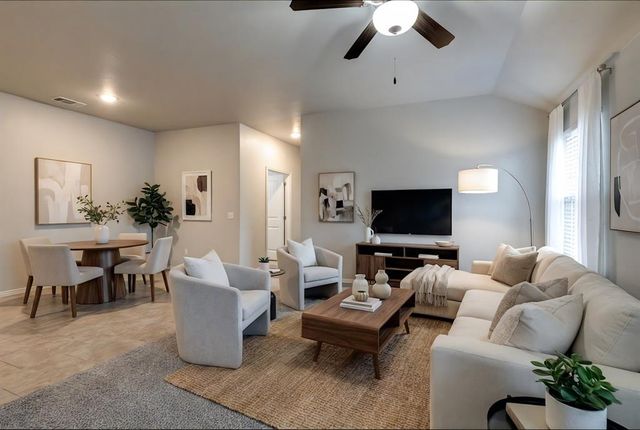 608 N 5th Street 608-610, Cashion, OK 73016