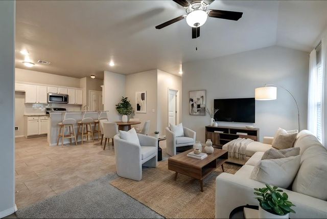 608 N 5th Street 608-610, Cashion, OK 73016