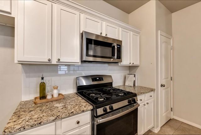 608 N 5th Street 608-610, Cashion, OK 73016